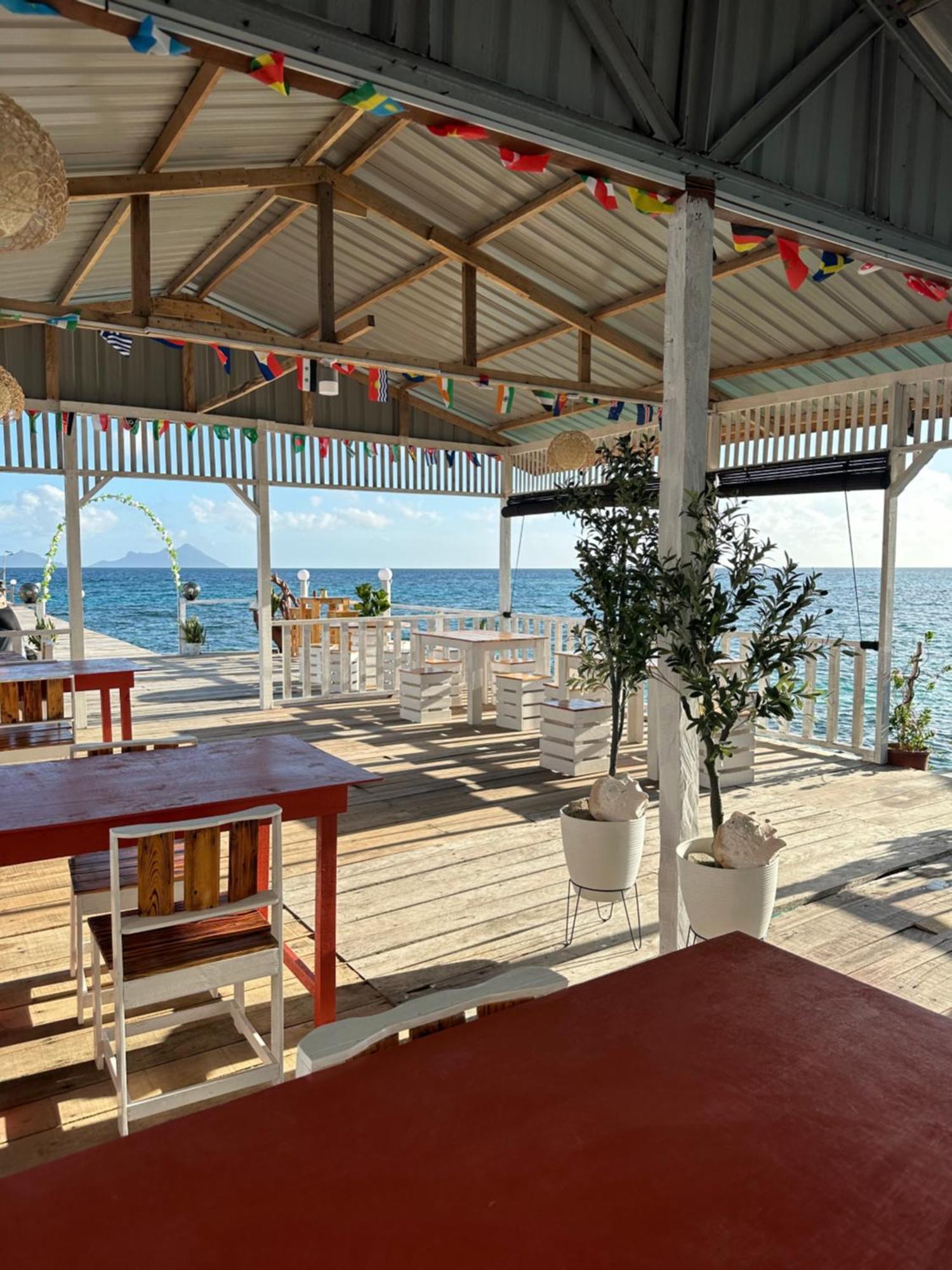 Bihing Angan Water Chalet Semporna Buitenkant foto