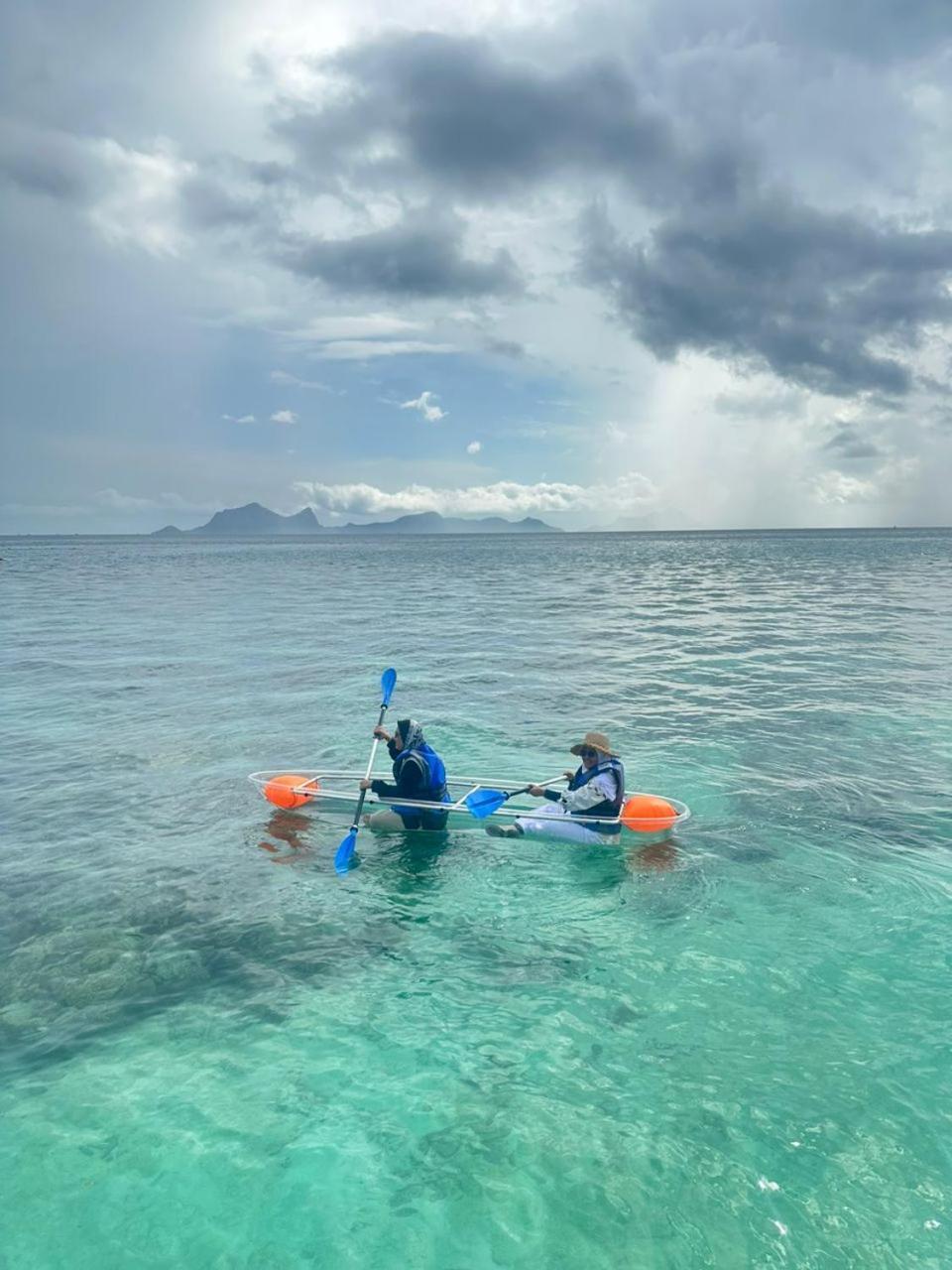 Bihing Angan Water Chalet Semporna Buitenkant foto